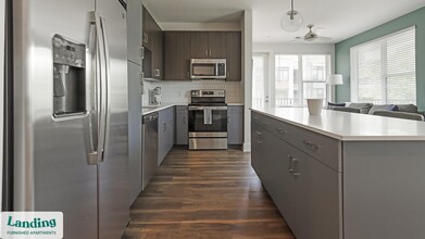 2201 Glenwood Ave SE in Atlanta, GA - Building Photo - Building Photo