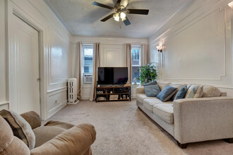 288 Palmetto St in Brooklyn, NY - Building Photo - Interior Photo