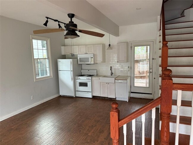 1402 W 40th St in Austin, TX - Building Photo - Building Photo