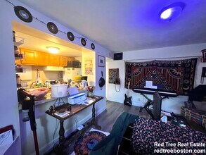 19 Brighton Ave, Unit A in Boston, MA - Foto de edificio - Building Photo