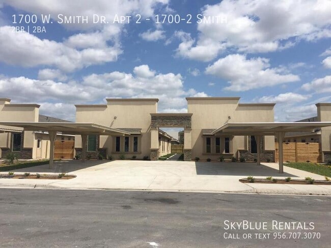1700 W Smith Dr in Pharr, TX - Building Photo - Building Photo