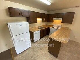 1314 E Gibbon St in Laramie, WY - Building Photo