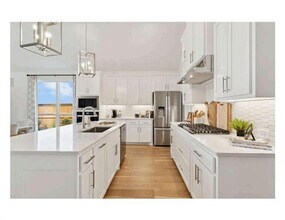 4311 Windy Point Rd in Oak Point, TX - Building Photo - Building Photo