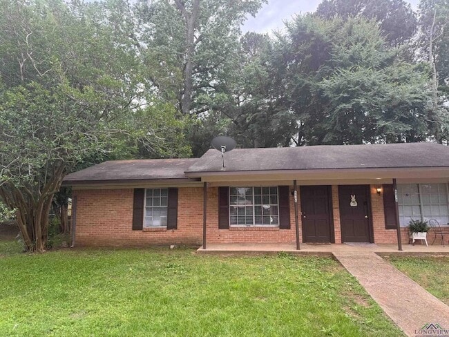 property at 605 Circle Dr