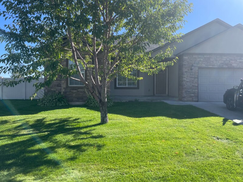 1311 Kimberly Meadows Rd in Kimberly, ID - Building Photo