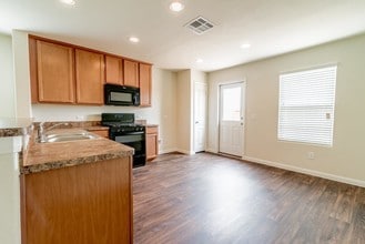 810 Coffee Mill Creek Ln in Rosenberg, TX - Building Photo - Building Photo