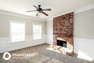 6373 Flat Rock Ln in Atlanta, GA - Building Photo - Building Photo