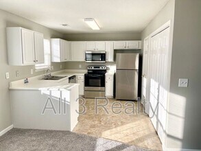 333 Goldenrod Dr in Stockbridge, GA - Building Photo - Building Photo