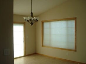 9130 Oak Ridge Dr in Monticello, MN - Building Photo - Building Photo