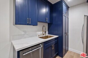 847 15th Ct in Santa Monica, CA - Building Photo