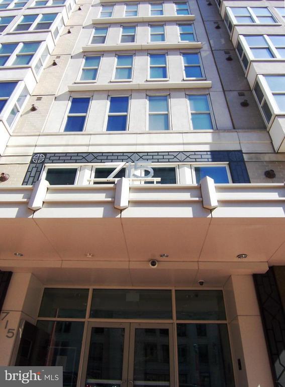property at 715 6th St NW
