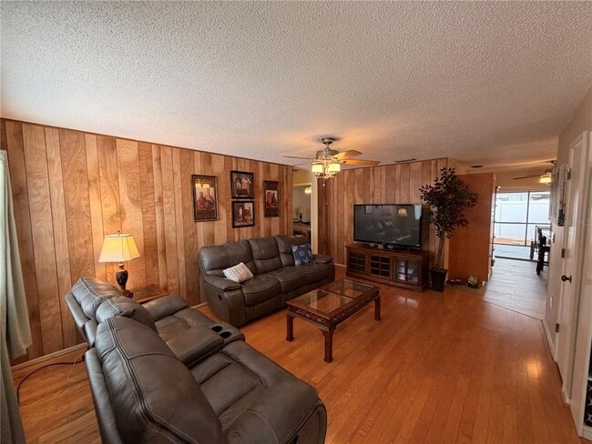 7238 55th Ave N in St. Petersburg, FL - Building Photo - Building Photo