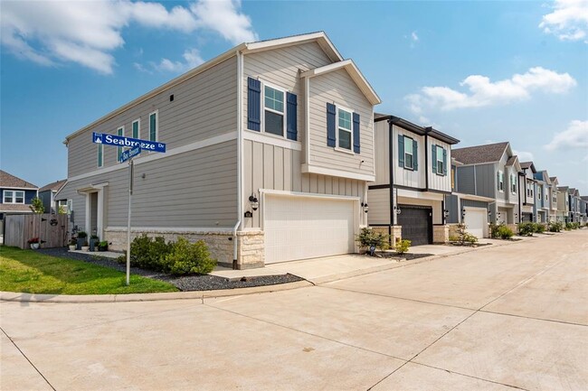 614 Seabreeze Dr in Clear Lake Shores, TX - Building Photo - Building Photo