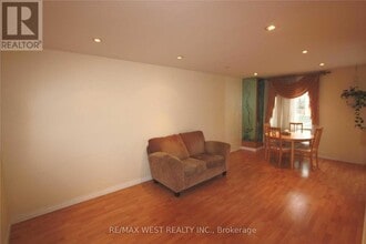 51 Michael Dr in Richmond Hill, ON - Building Photo - Building Photo