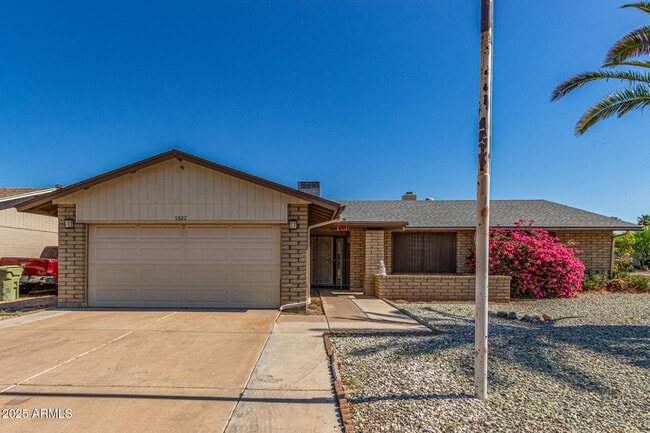 5322 W Orchid Ln in Glendale, AZ - Foto de edificio - Building Photo