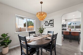 17525 90th Ave E in Puyallup, WA - Building Photo - Building Photo