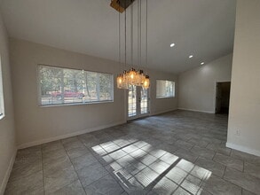 3303 N Shingle Rd in Shingle Springs, CA - Building Photo - Building Photo