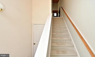 122 Wheatsheaf Ln in Telford, PA - Building Photo - Building Photo