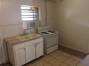 935 Doctor M.L.K. Jr Blvd in Daytona Beach, FL - Building Photo - Building Photo