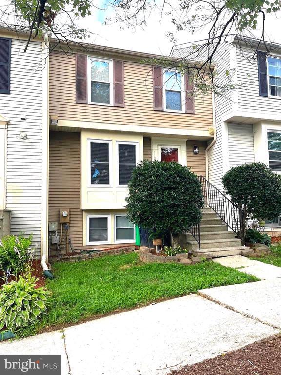 property at 11231 Westport Dr