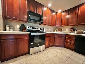 5002 Northern Lights Dr in Fort Collins, CO - Building Photo - Building Photo