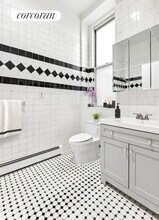 473 W Broadway in New York, NY - Building Photo - Building Photo