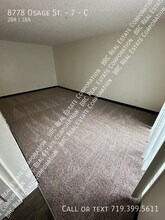 8778 Osage St in Thornton, CO - Foto de edificio - Building Photo