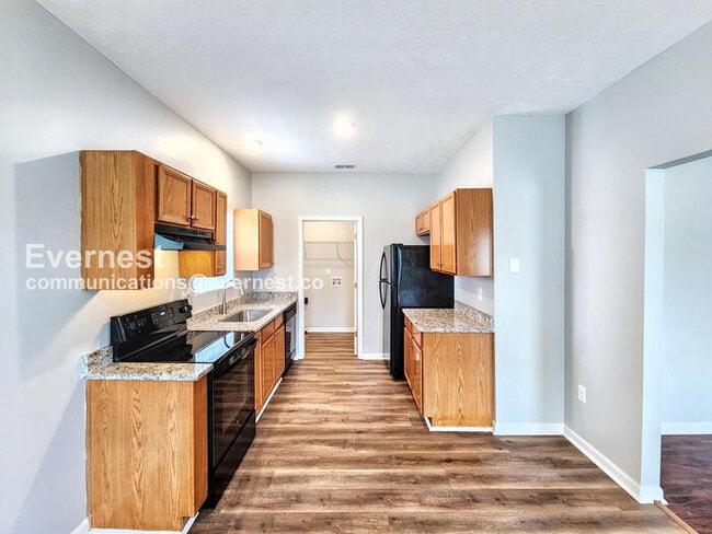 476 Dove Way in Social Circle, GA - Building Photo - Building Photo