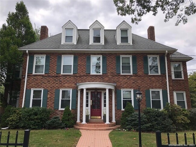 property at 512 Townsend Ave