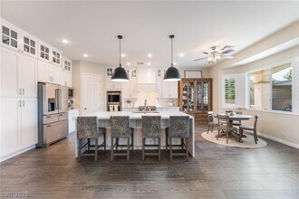 7581 Proud Meadows St in Las Vegas, NV - Building Photo - Building Photo