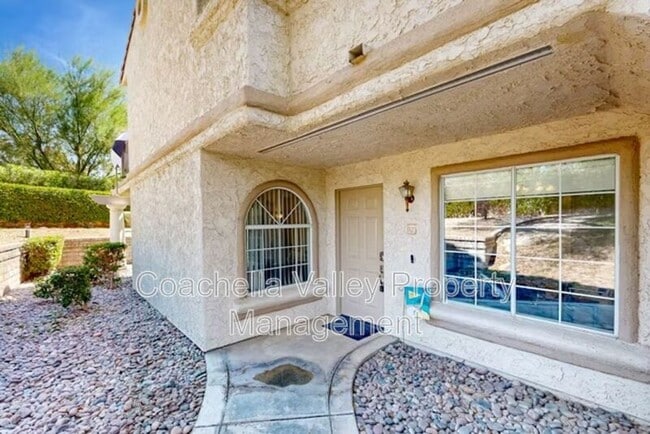 505 S Farrell Dr in Palm Springs, CA - Building Photo - Building Photo