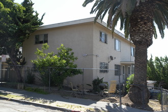 3400 Salisbury St in Oakland, CA - Building Photo - Building Photo