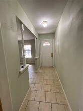 322 Wisteria St in Richwood, TX - Building Photo - Building Photo