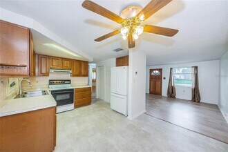 4535 Flora Ave in Holiday, FL - Building Photo - Building Photo