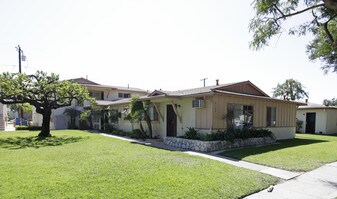 2124 W Juno Ave in Anaheim, CA - Building Photo