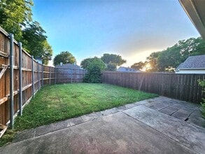 2409 Bellbrook Ln in Garland, TX - Building Photo - Building Photo