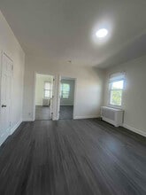8440 60th Dr in Queens, NY - Building Photo - Building Photo