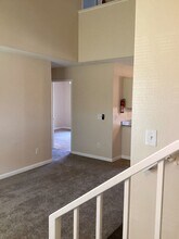 1260 Ravenshoe Way in Chico, CA - Building Photo - Building Photo