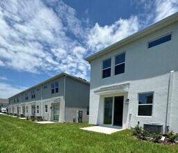 3170 Laurent Lp in Davenport, FL - Building Photo - Building Photo