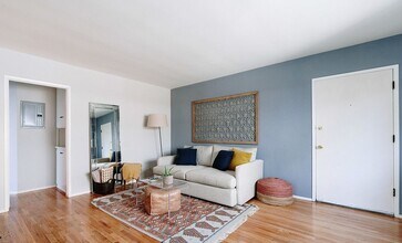 1419 15th St, Unit 5 in Santa Monica, CA - Building Photo - Building Photo
