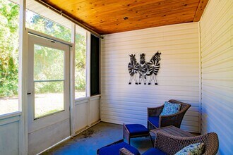 1252 E Burgess Rd in Pensacola, FL - Building Photo - Building Photo