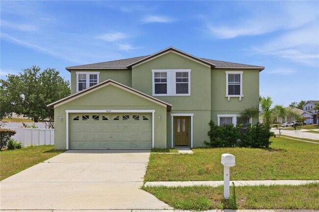 property at 7339 Country Run Pkwy