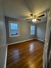 937 Shamrock Ave in Knoxville, TN - Foto de edificio - Building Photo