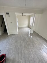 1800 E 18th Ave in Tampa, FL - Building Photo - Building Photo