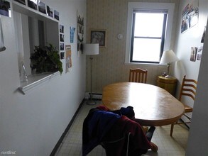 72 Gardner St-Unit -# E5 in Boston, MA - Foto de edificio - Building Photo