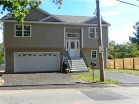 71 Westborough St in Worcester, MA - Building Photo