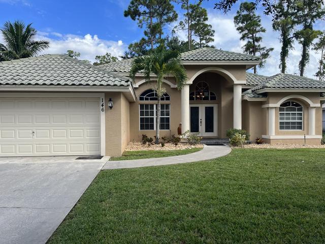 146 Fernwood Crescent in Royal Palm Beach, FL - Foto de edificio - Building Photo