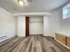 384 Avenue C in Bayonne, NJ - Building Photo - Building Photo
