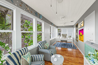 215 S Federal Hwy in Lake Worth Beach, FL - Building Photo - Interior Photo