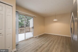 9058 Constant Course in Columbia, MD - Building Photo - Building Photo